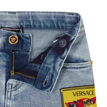 Carica l&#39;immagine nel visualizzatore di Gallery, Shorts bambino denim
